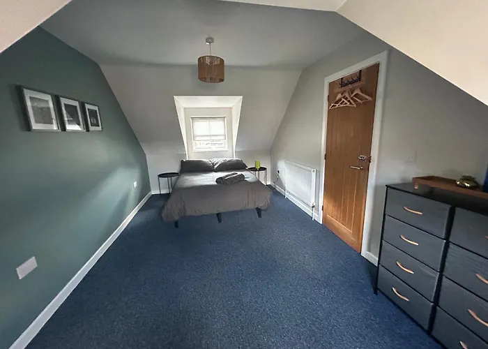 Double Room Yeovil Town Centre